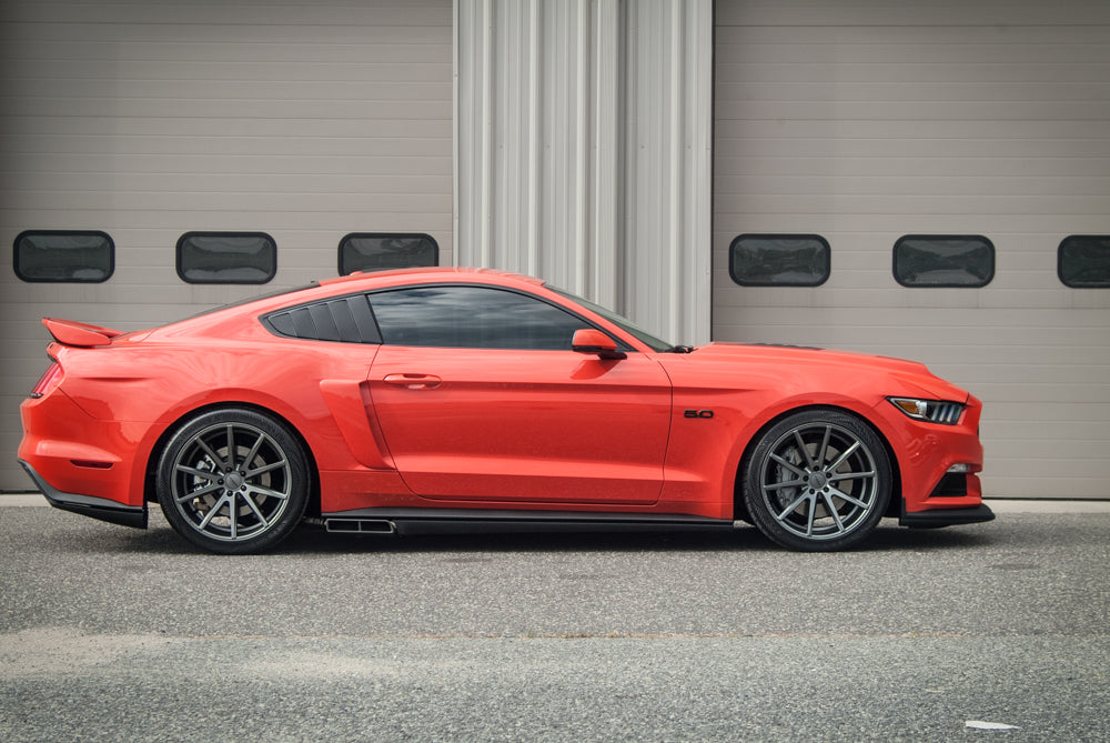 Mustang wheels and tire