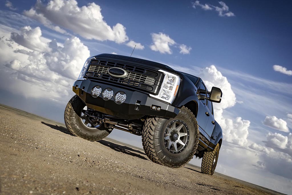 ICON 2023 Ford F-250/F-350 Super Duty 4WD Diesel 4.5" Lift Stage 6 Suspension System