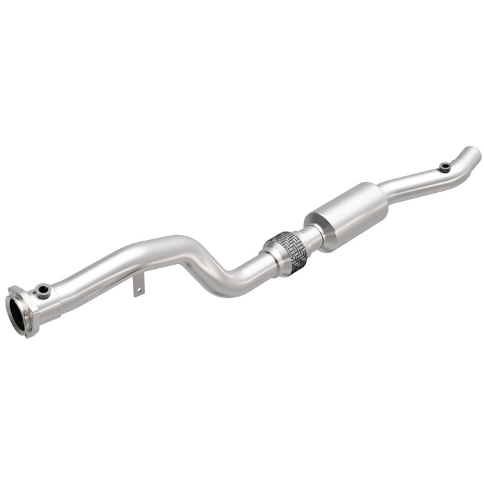 MagnaFlow HM Grade Federal / EPA Compliant Direct-Fit Catalytic Converter 24061