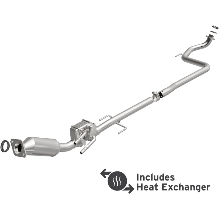 MagnaFlow 2014-2019 Toyota Prius C OEM Grade Federal / EPA Compliant Direct-Fit Catalytic Converter