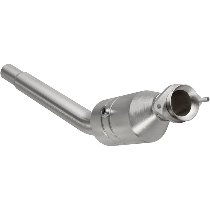 MagnaFlow 2010-2012 Jaguar XJ OEM Grade Federal / EPA Compliant Direct-Fit Catalytic Converter