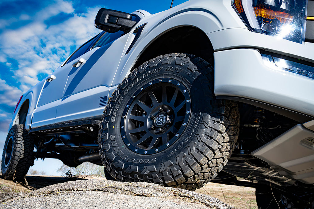 ICON 2021-2023 Ford F-150 Tremor 2.5-3" Lift Stage 3 Suspension System Tubular UCA W/ Leaf Packs