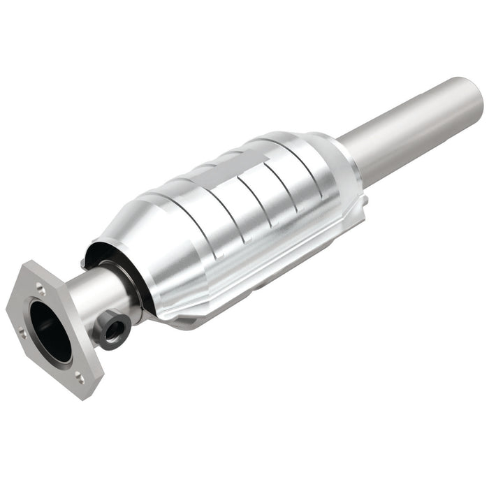 MagnaFlow Standard Grade Federal / EPA Compliant Direct-Fit Catalytic Converter 22917