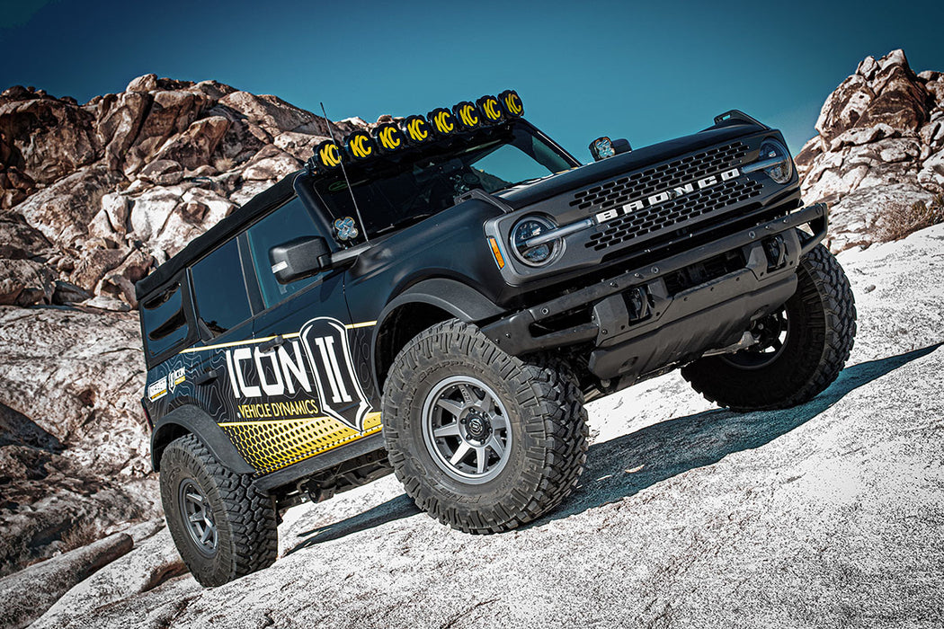 ICON 21-23 Bronco Non-Sasquatch 3-4" Lift Stage 7 Suspension System Tubular UCA Heavy Rate Rear Spring